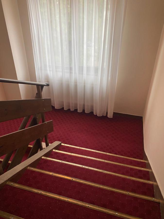 Хотел Сокол Plovdiv Exterior photo